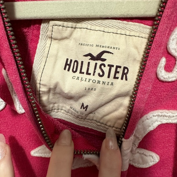 Hollister Zip Up Sweatshirt - Picture 3 of 3